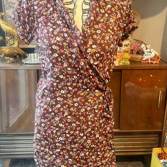 Authentic 90s Contempo Casuals wrap dress - Picture 4 of 5